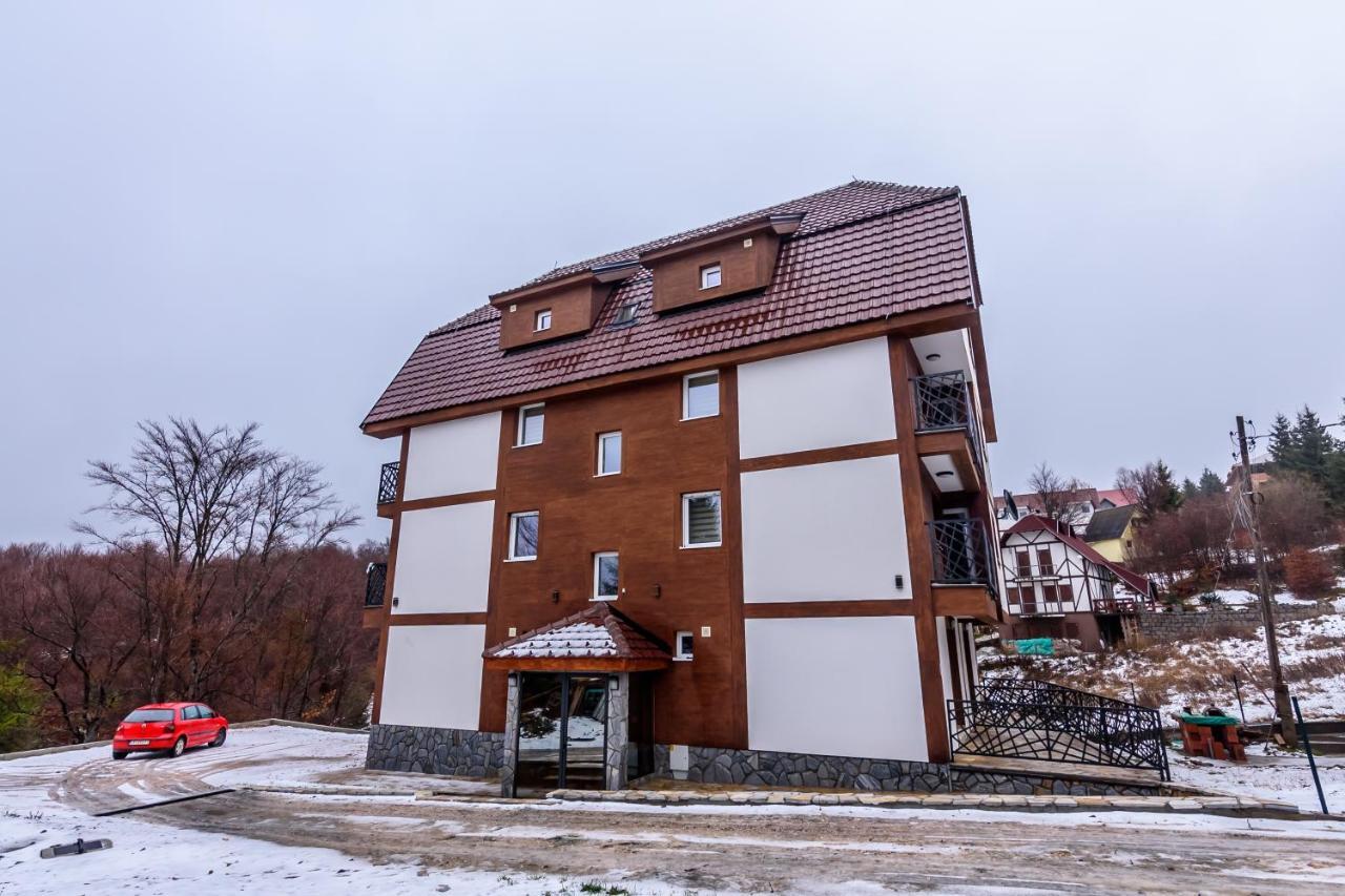 Apartmani “Lazar” I “Lena” โคเปานิก ภายนอก รูปภาพ