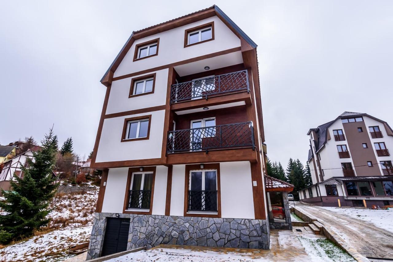 Apartmani “Lazar” I “Lena” โคเปานิก ภายนอก รูปภาพ