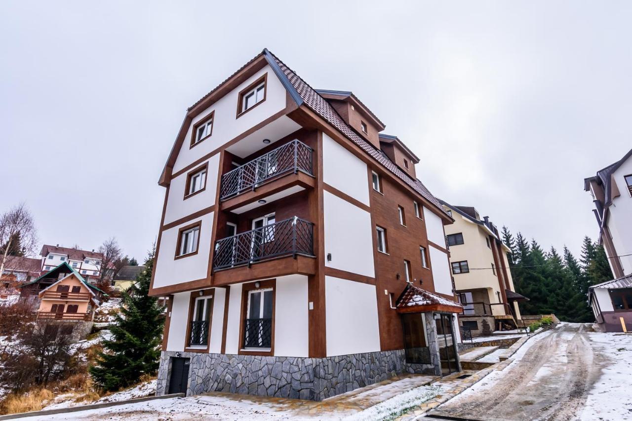 Apartmani “Lazar” I “Lena” โคเปานิก ภายนอก รูปภาพ
