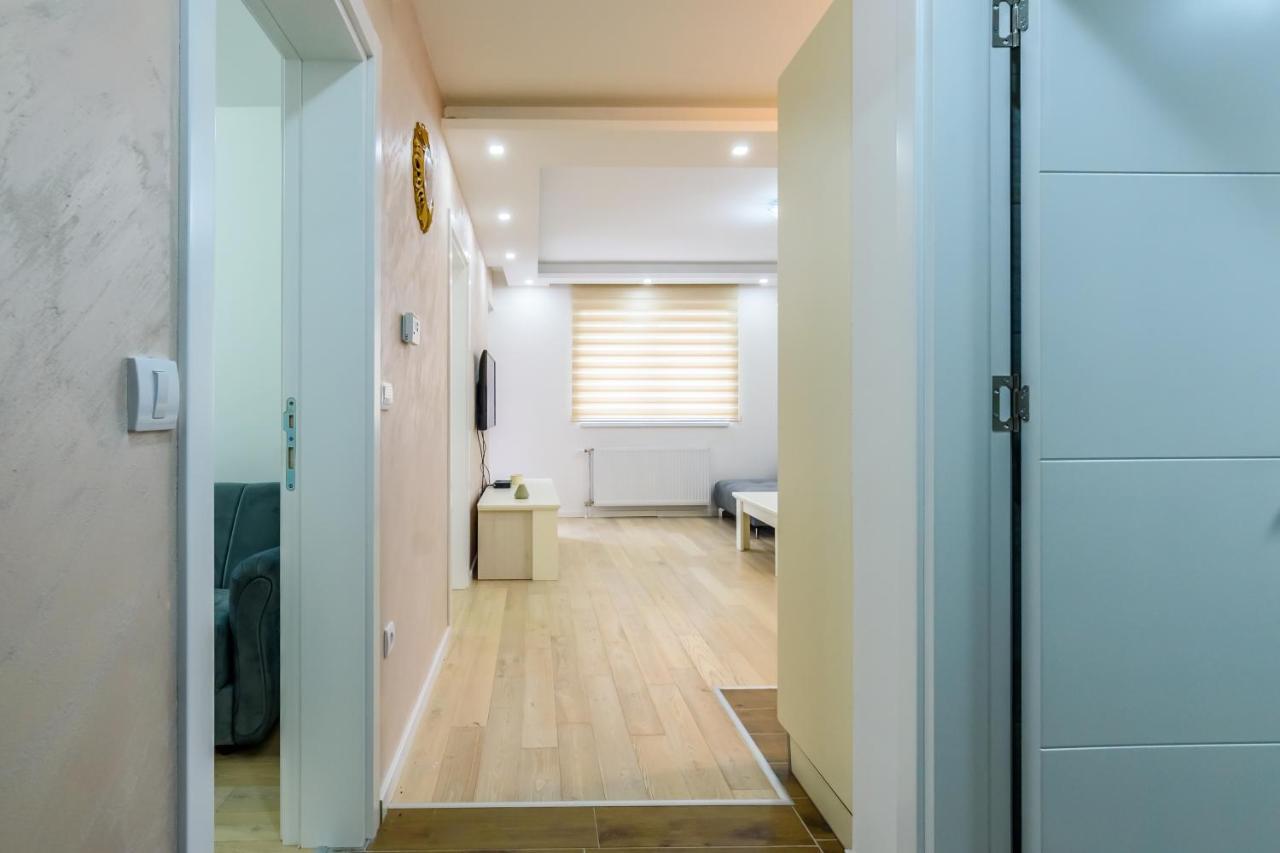 Apartmani “Lazar” I “Lena” โคเปานิก ภายนอก รูปภาพ